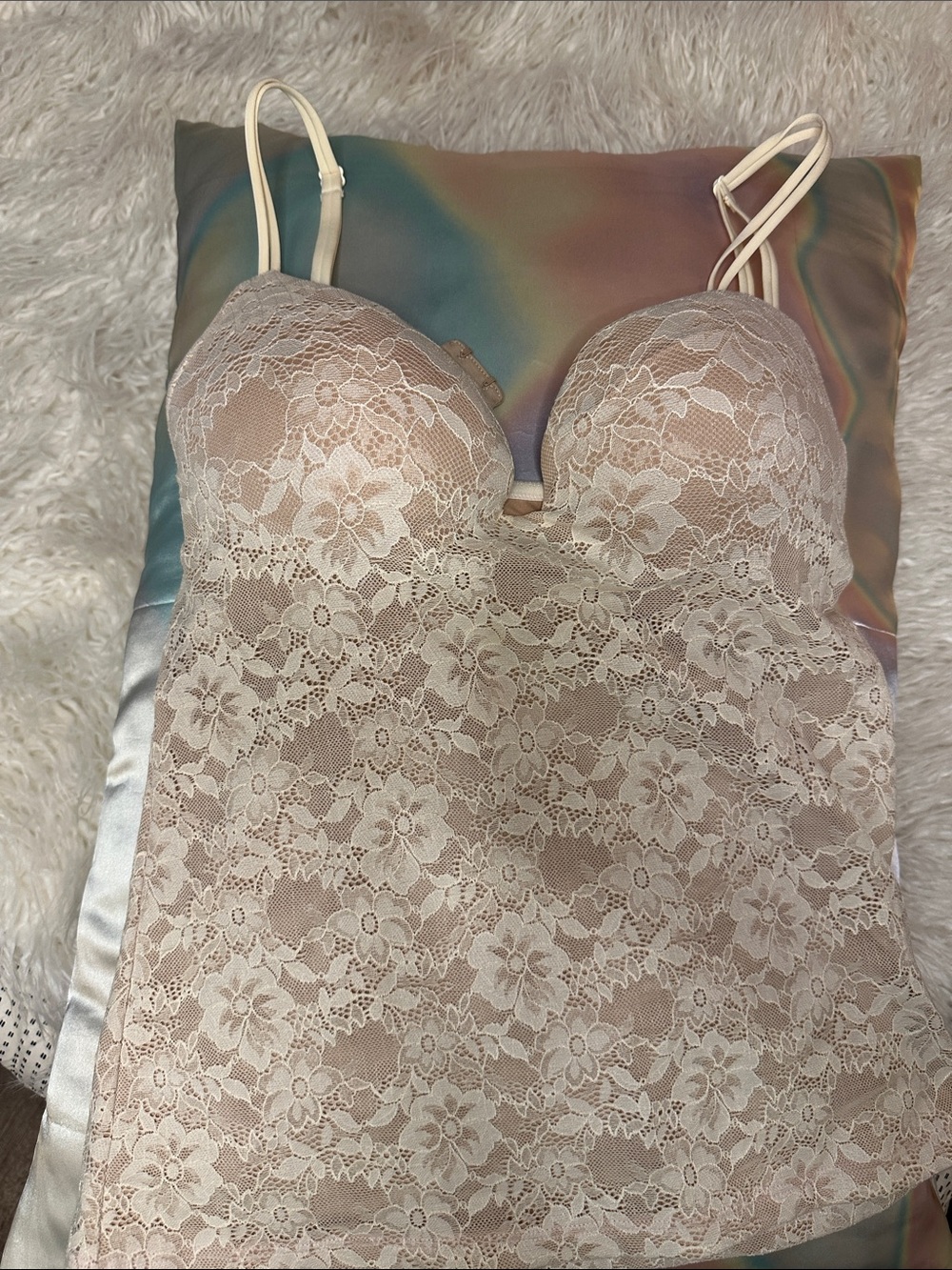 Vintage Y2K Victoria’s Secret Dream Angels Secret Embrace Lace Push-Up Bra Top